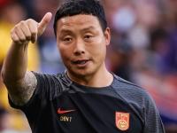 九游娱乐网址-东亚杯大败显露后防新问题！24岁主力，国足需重新评估他的价值的简单介绍