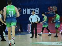 九游娱乐网址-闵鹿蕾因个人原因辞职聘请张庆鹏担任主教练