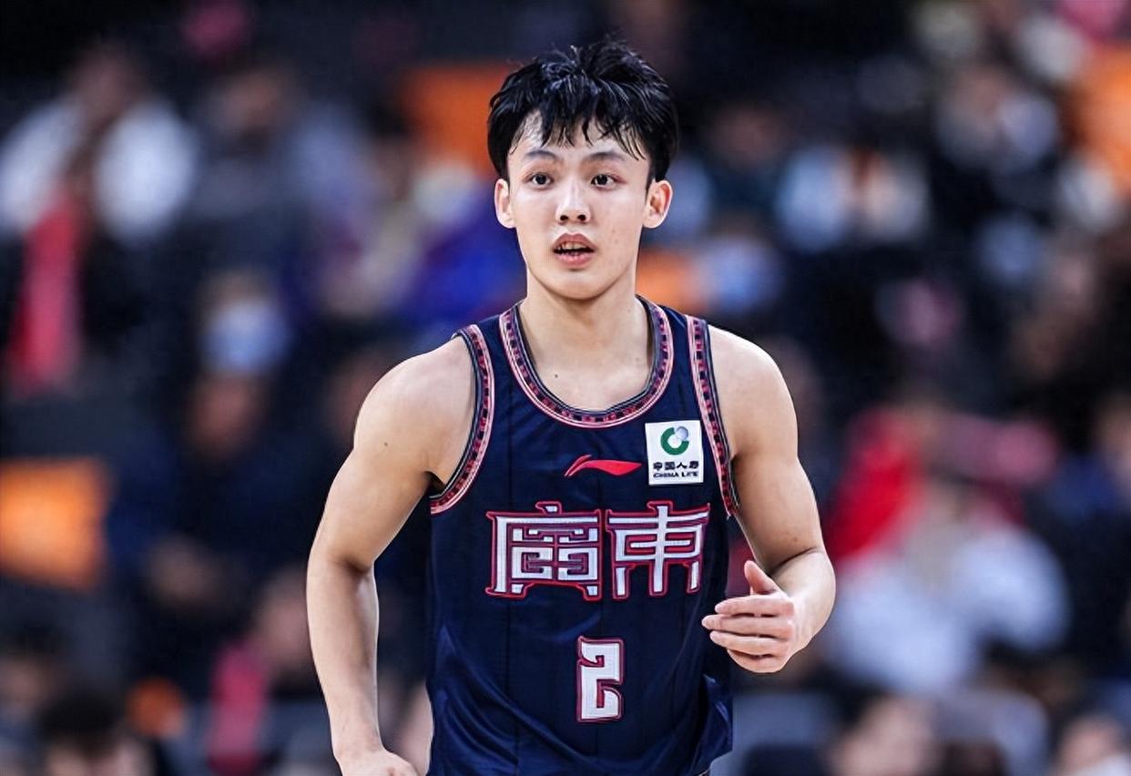 北控死守陈国豪要价徐杰，广东拒做亏本买卖，福建瞄准广厦冠军中锋的简单介绍